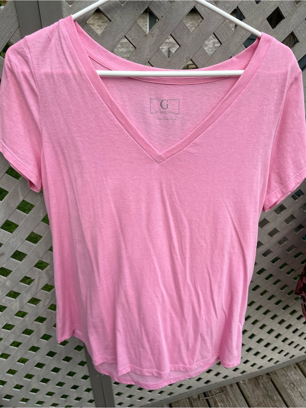 Soft pink V neck tee